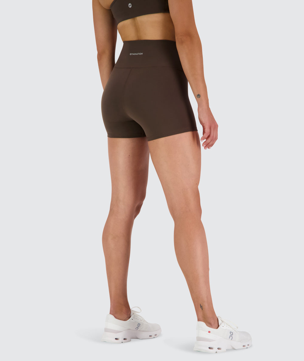 Short supersoft shorts, Model 176 cm / size S#color_coffee-bean