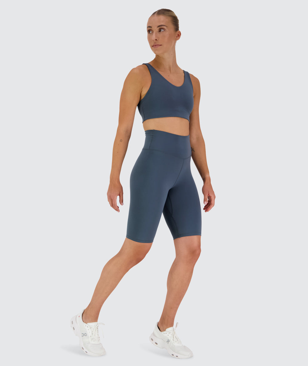 Supersoft V-neck Bra, Model 176 cm / size S#color_dusty-navy