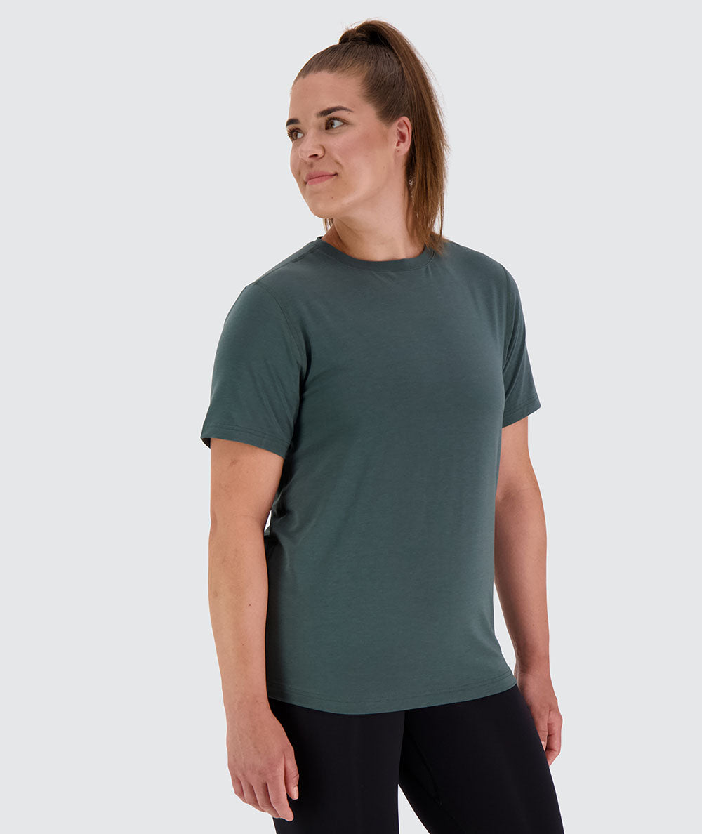 everyday training t-shirt for women#color_sage