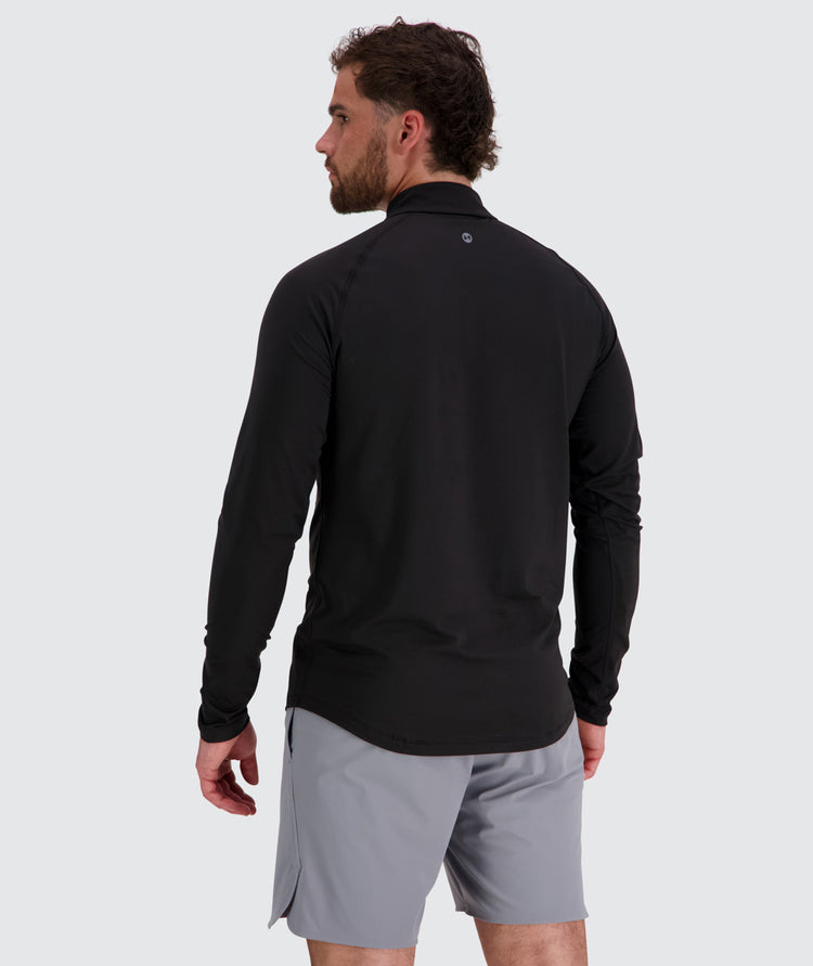Men's light and sporty half-zip, Model 179 cm / size L#color_black