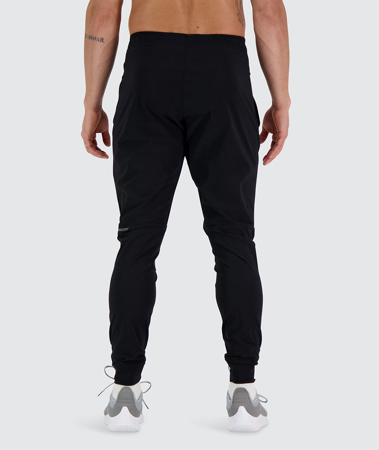 Men's performance joggers#color_black