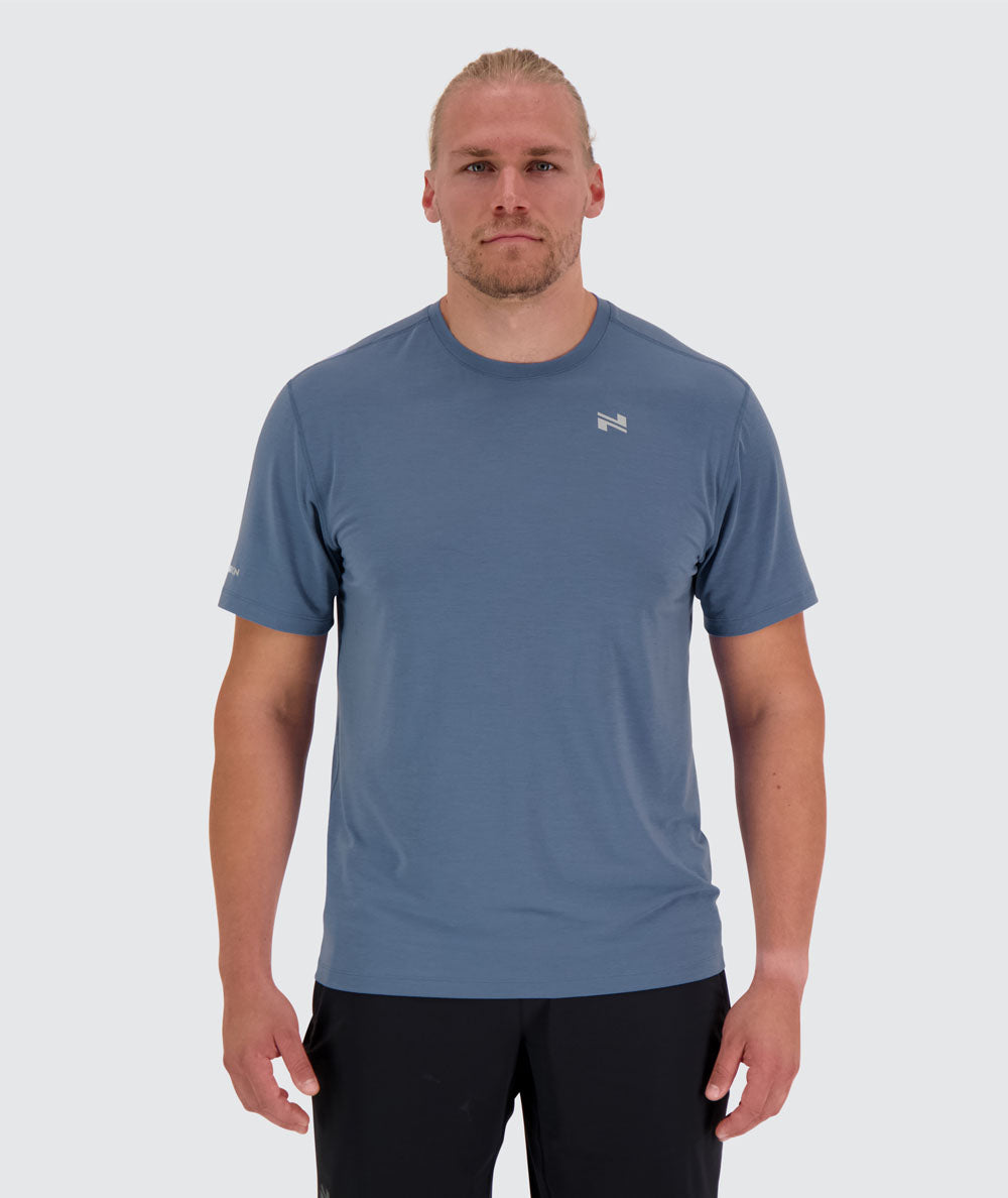 men's training t shirt, Model 189 cm / size XL#color_moonlight-blue