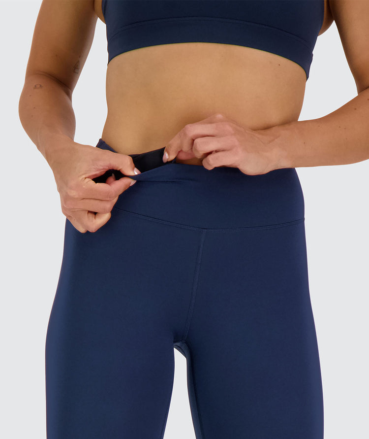 Mid-Waist Training Tights#color_dark-navy