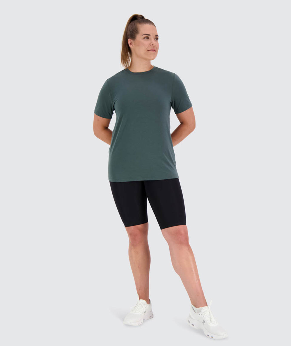 everyday training t-shirt for women#color_sage