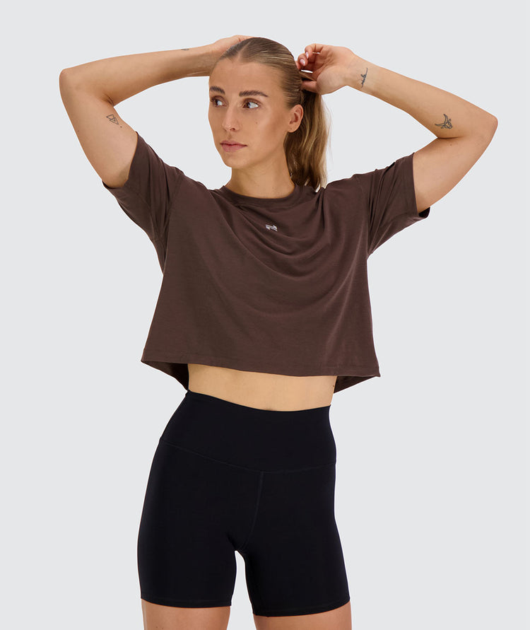 women's crop tee #color_coffee-bean