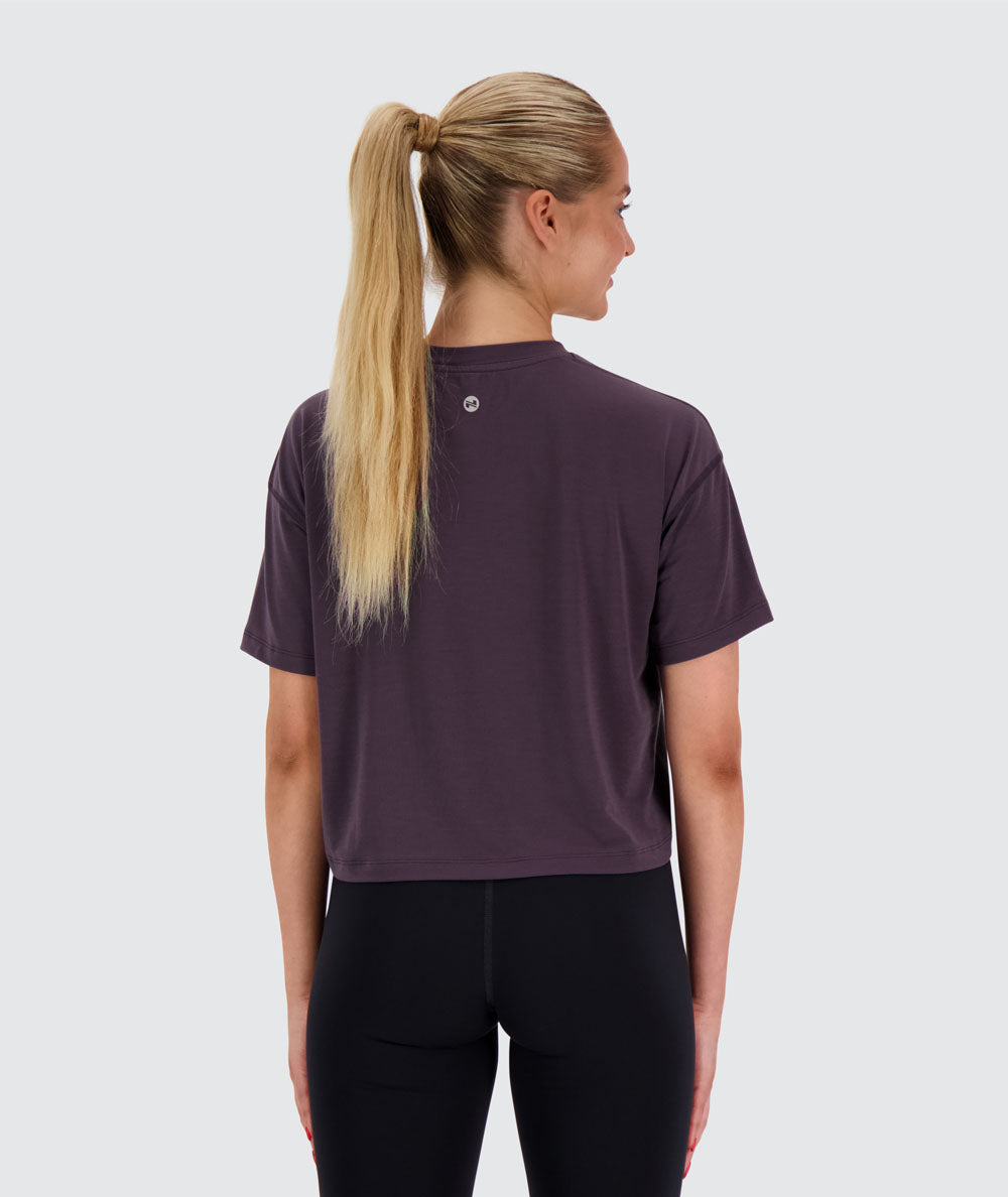 womens cropped t shirt#color_plum