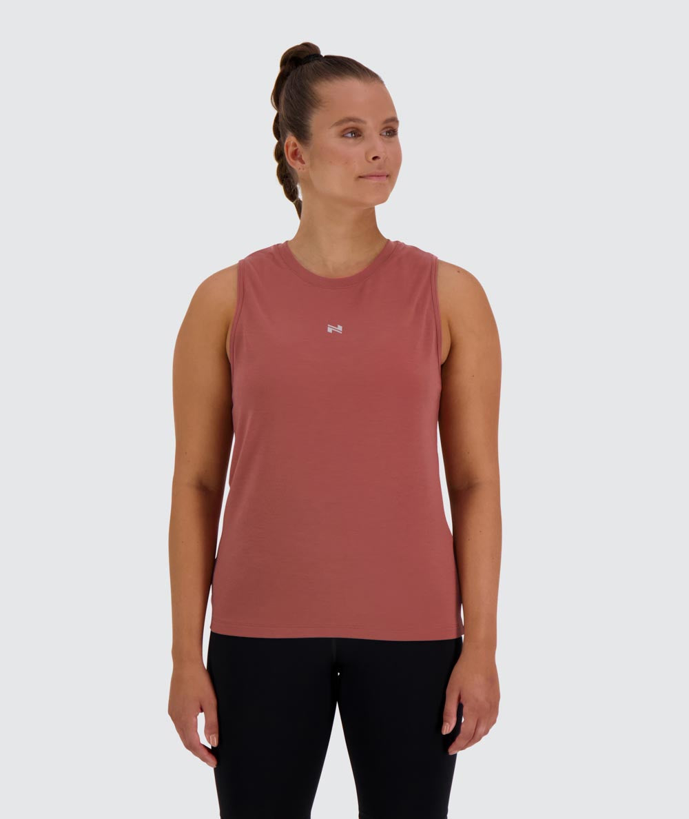 women's crossfit tank top, Model 168 cm / size S#color_brick