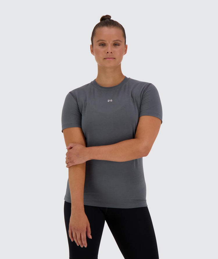 Gymnation naisten t-paita #color_steel-grey