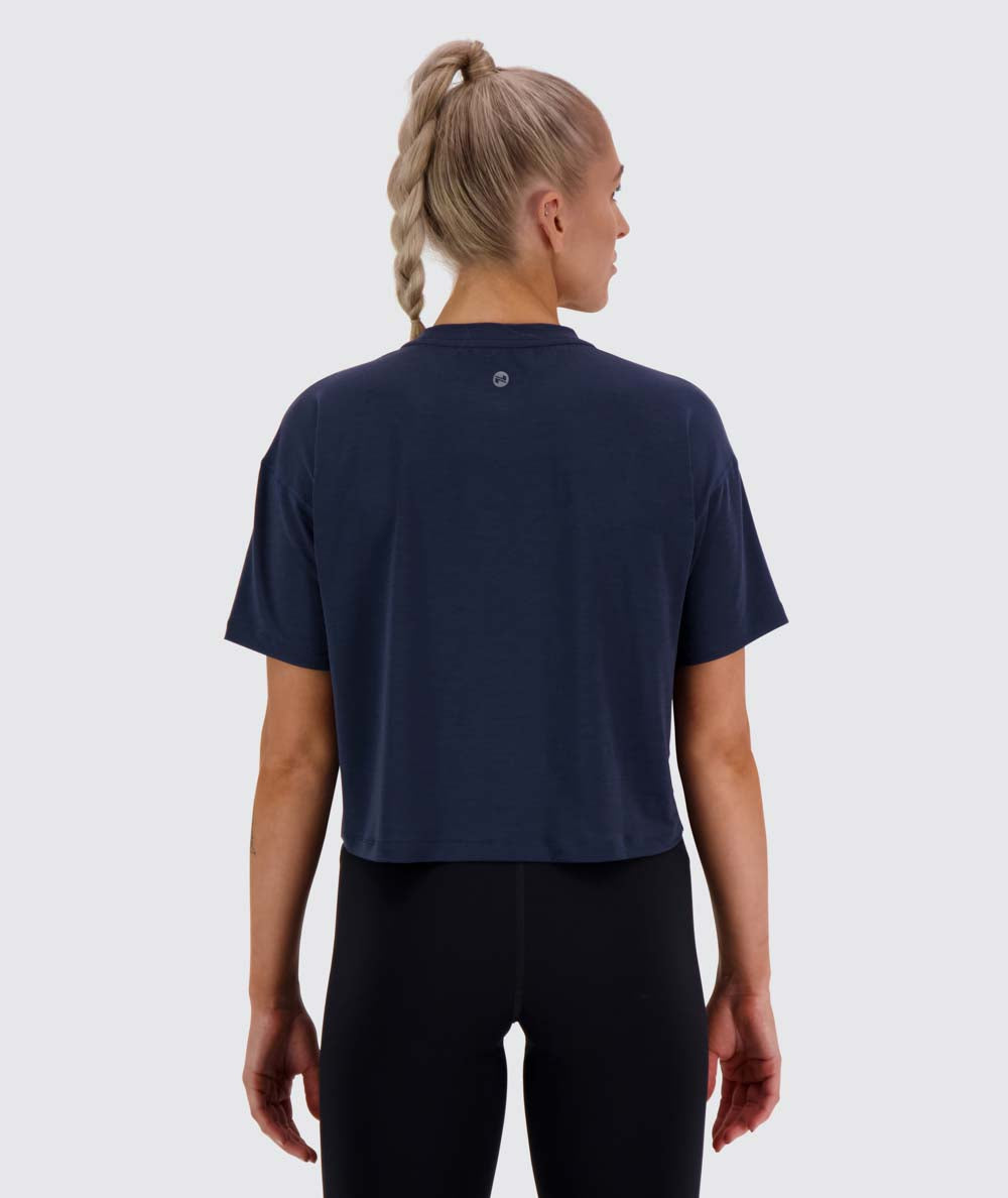 Boxy Cropped Training t-shirt #color_navy